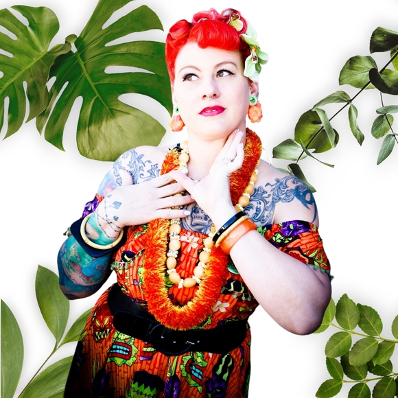 The Pinup Posher! The Handmade Closet Maker! - Picture 3 of 9